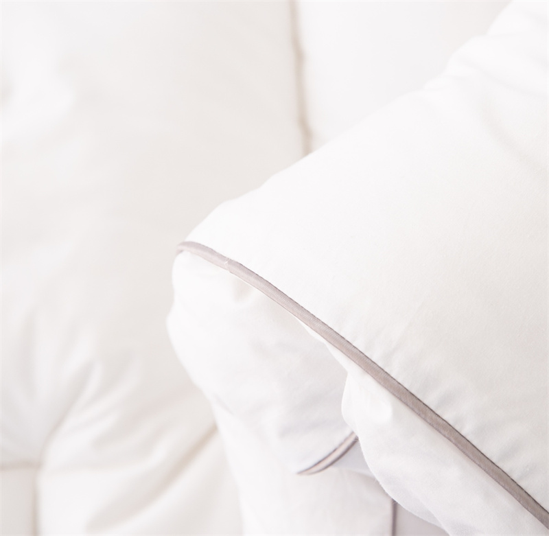 Queen-Size-Matratzenauflage mit Mikrofaserfüllung, 5 cm, 7 cm, 10 cm Höhe Queen-Size-Matratzenauflage mit Mikrofaserfüllung, 5 cm, 7 cm, 10 cm Höhe